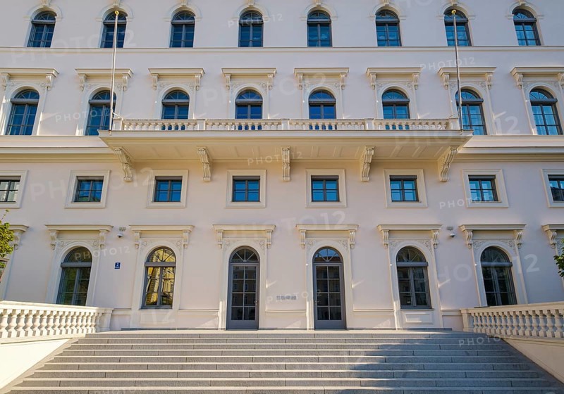 Siemens Headquarters in Palais Ludwig Ferdinand