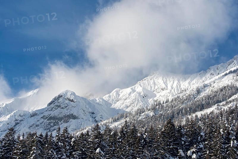 Baerenkopf and Schneekopf in winter, Karwendel Mountains