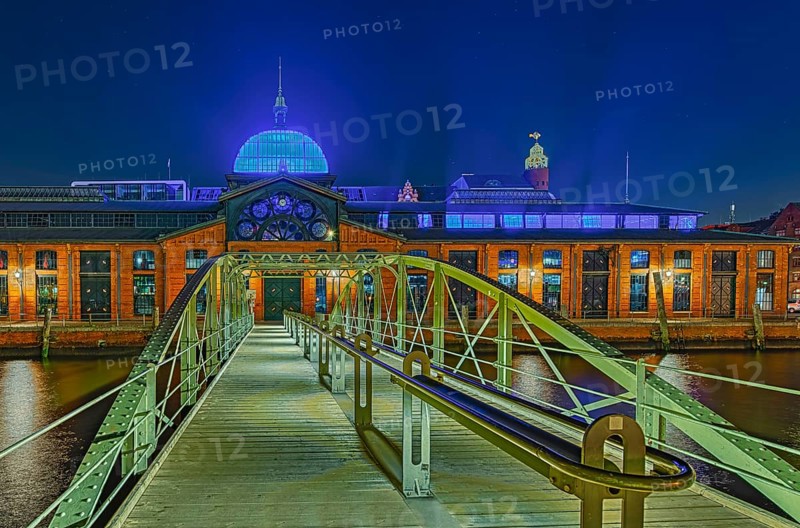 Bridge over the Elbe, event centre