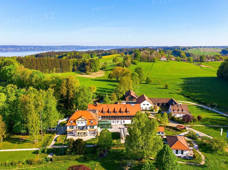 Hotel Schlossgut Oberambach at the Starnberger See, near Muensing