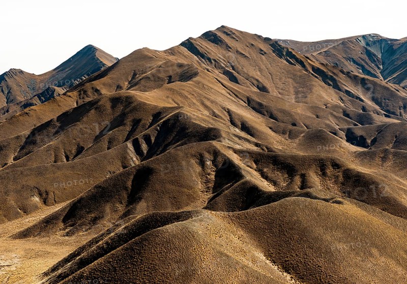 Barren mountain landscape, Lindis Pass