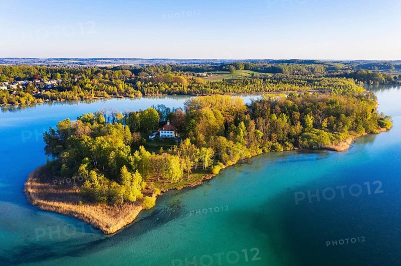 Woerth Island with Woerthschloessl Castle, Mouse Island