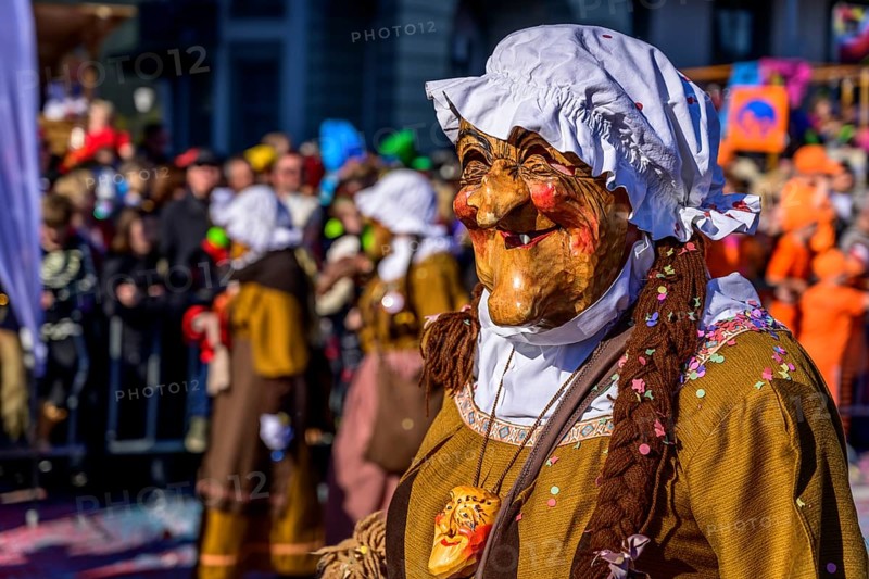Masked old woman, witch