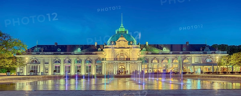 Illuminated spa gardens, Kaiserpalais