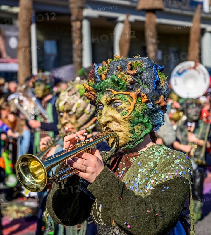 Masked person, Guggenmusiker