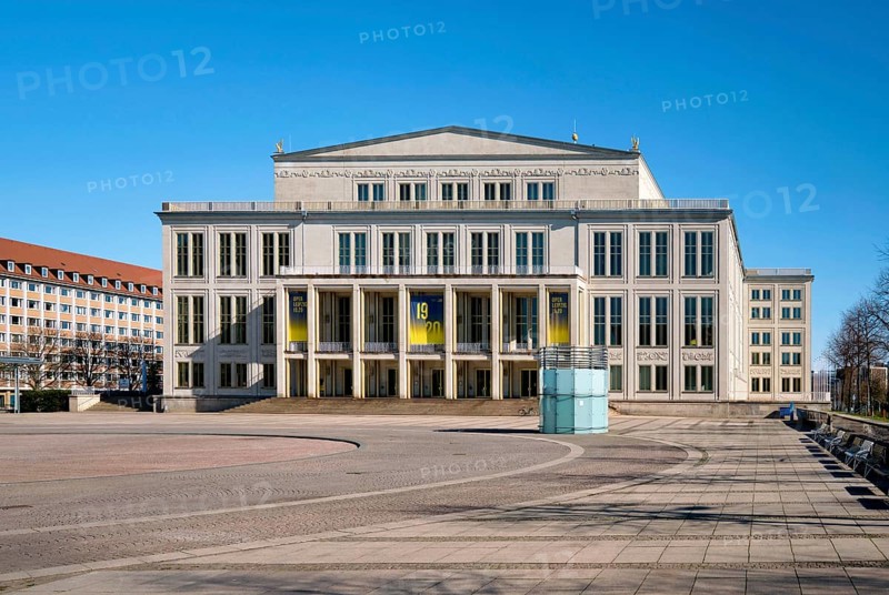 Leipzig Opera, empty Augustusplatz