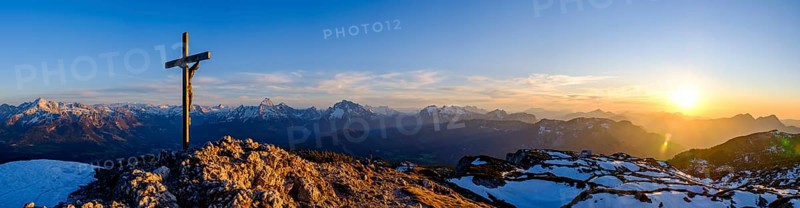 Alpine panorama from the summit of the Berchtesgadener Hochthron