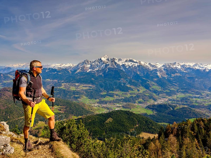Mountaineer climbing the Rauhen Kopf