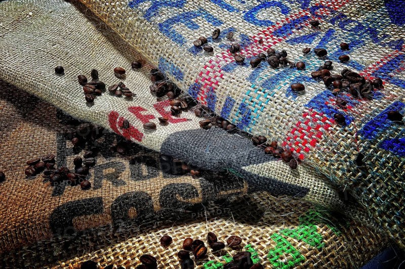 Roasted coffee beans