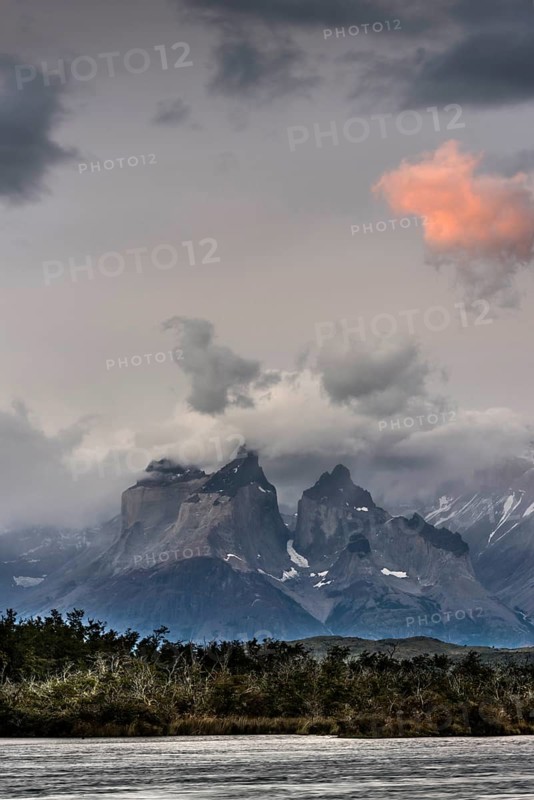 View over the river Rio Serrano to the mountain range Cuernos del Paine