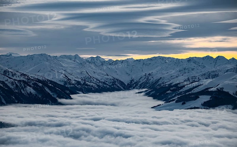 View of snow-covered mountain peaks from the summit of the Hohe Salve