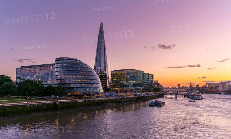 River Thames and modern high-rise buildingss
