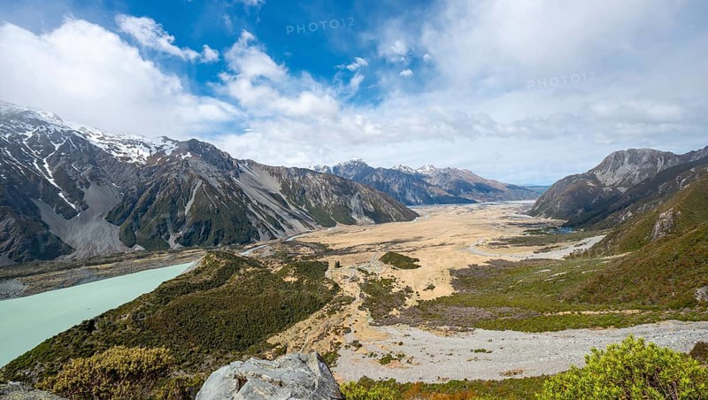 View into the Hooker Valley from the Sealy Tarns Track
