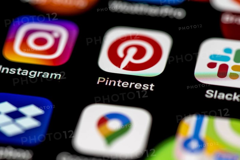 Instagram and Pinterest app