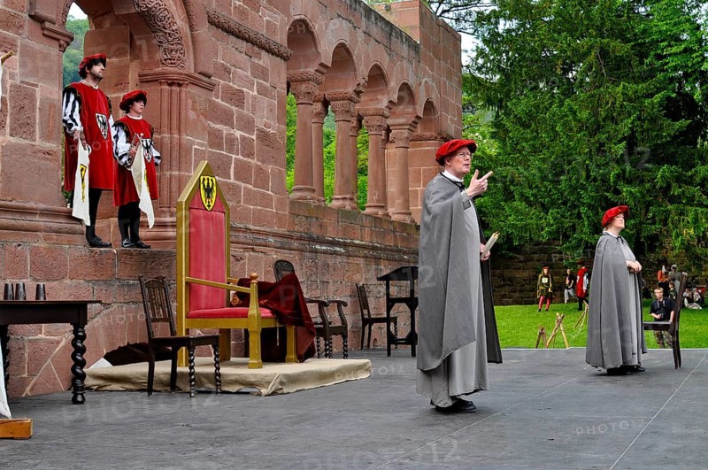 Councillors in the play The Imperial Diet of 1180