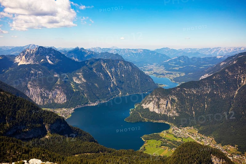 View from the Krippenstein to the Hallstaettersee Obertraun and Hallstatt