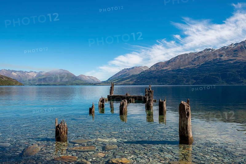 Decayed jetty