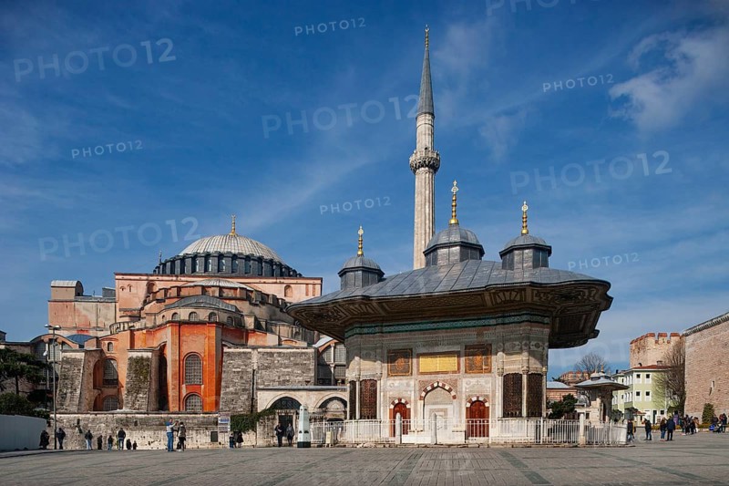 Sultan Ahmed Fountain on Sultanahmet Square