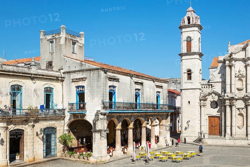 Plaza de la Catedral with its restored aristocratic residences and the bell tower of the cathedral