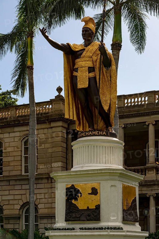 Kamehameha I statue
