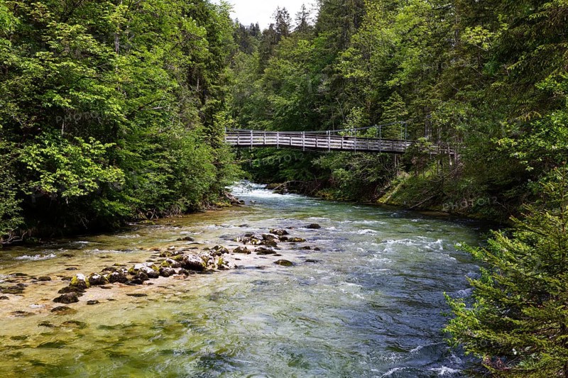 Koppental hiking trail from Obertraun to Bad Aussee along the Koppentraun