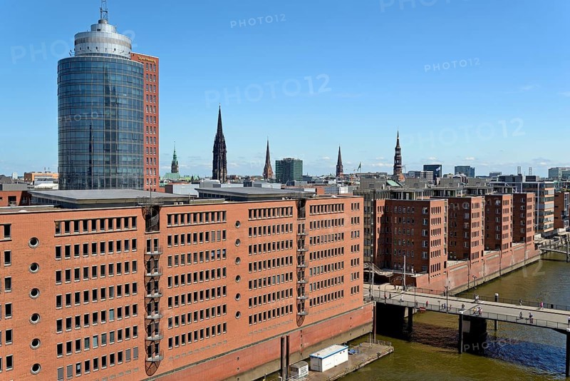 View from the Elbe Philharmonic Hall Concert Hall to the Hanseatic Trade Center