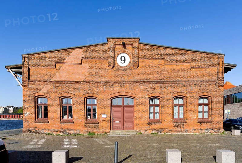 Storage shed 9 from 1906
