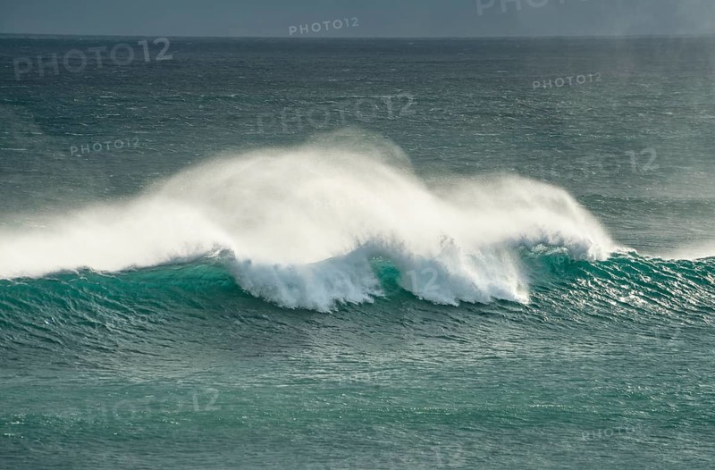 Strong swell