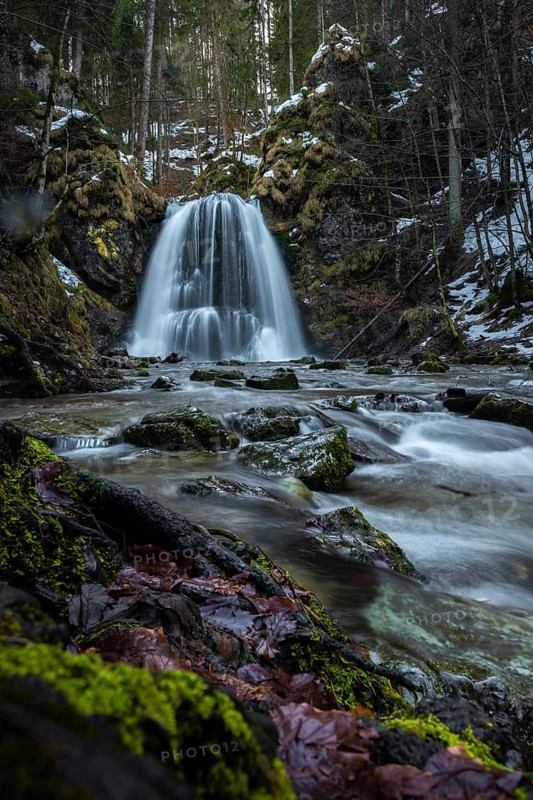 Josefstaler waterfall in winter