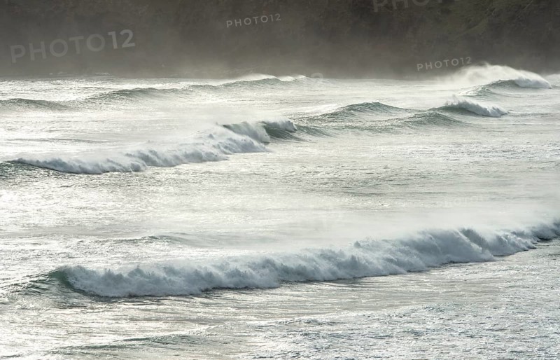 Strong swell