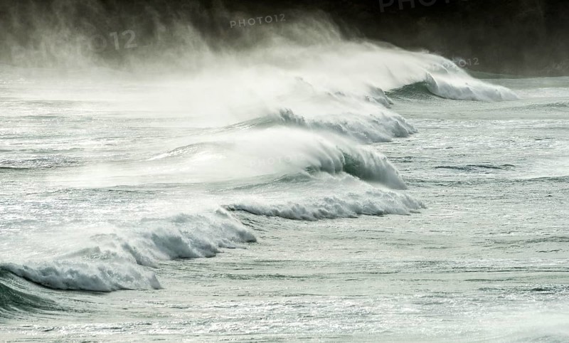 Strong swell