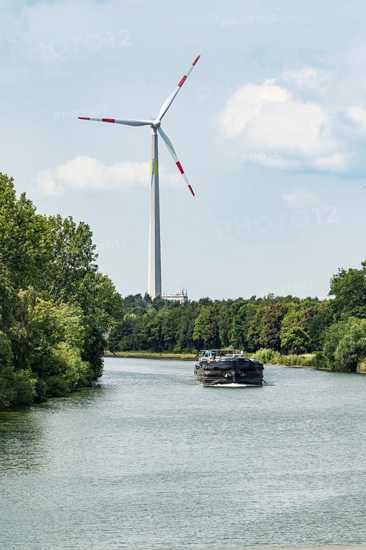Barge on the Mittellandkanal