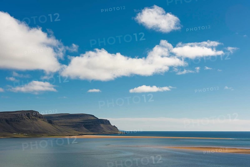 View of Baejarvaoa bay and the beach Rauoisandur