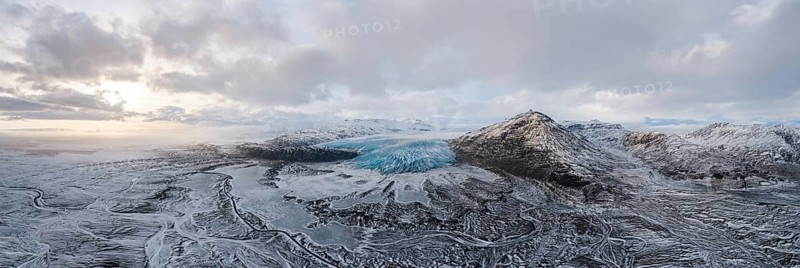 Panoramic view under the winter sun