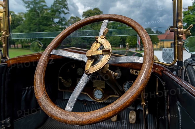 Oldtimer Hispano-Suiza T16