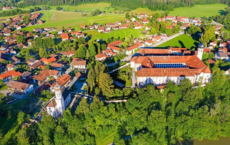 Beuerberg with Marienkirche and monastery
