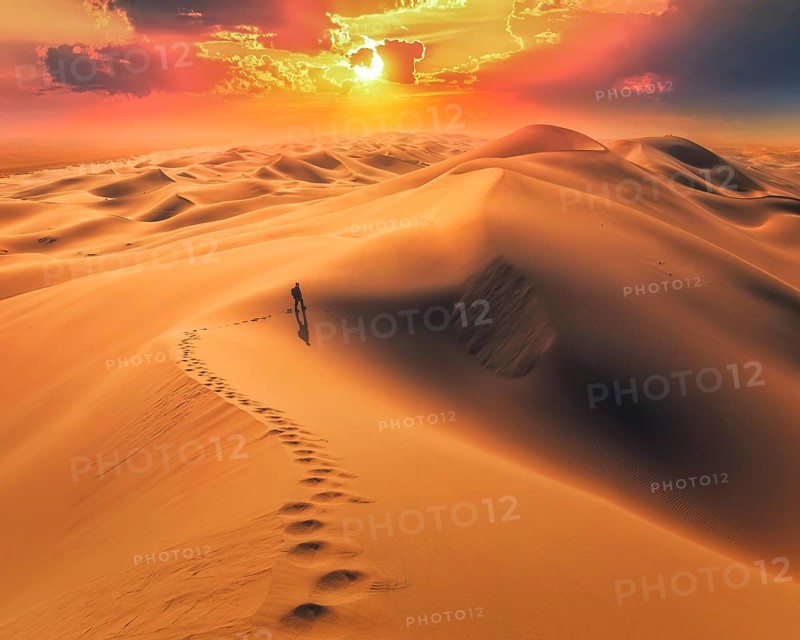 Amazing sunrise in Gobi desert. Khongor sand dunes