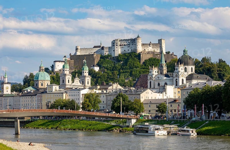 View over the Salzach to the old town and Hohensalzburg Castle
