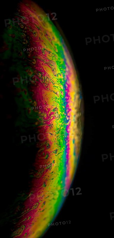 Interference of equal thickness