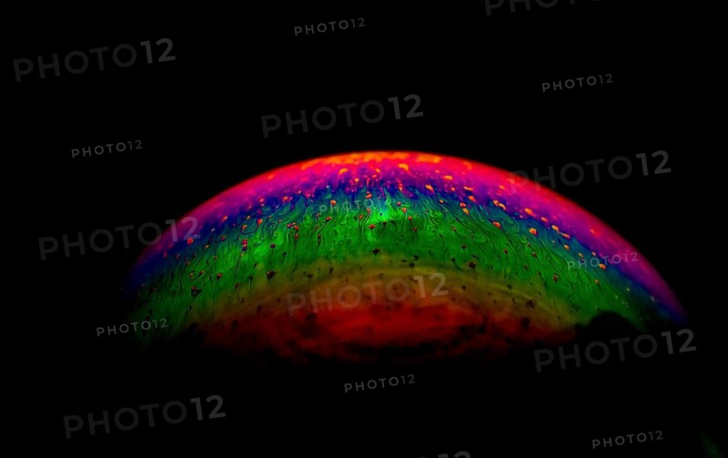 Interference of equal thickness