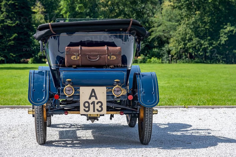 Oldtimer De Dion Bouton AU