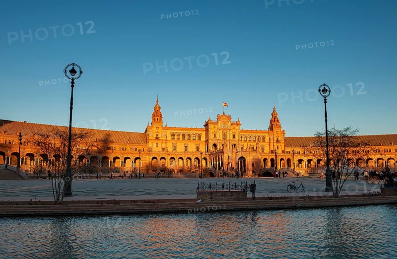 Main building at Plaza de Espana in the evening light