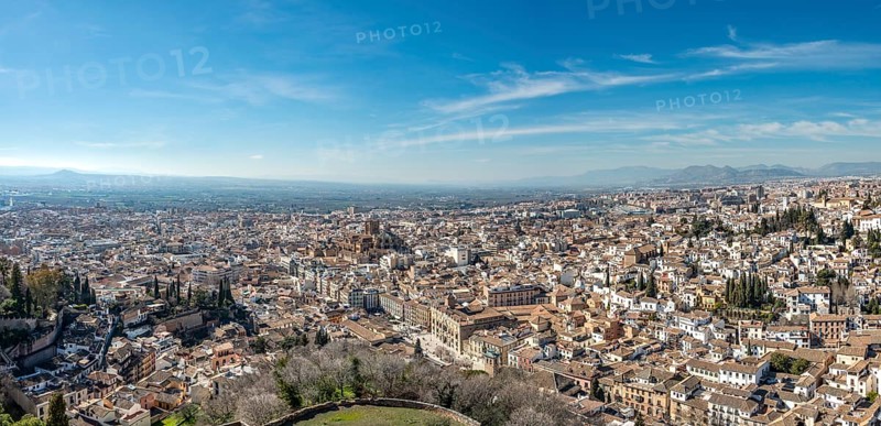 View from the Alhambra to the city and the Albayzin district
