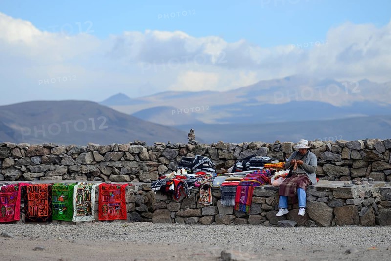 Souvenir seller at Colca Canyon
