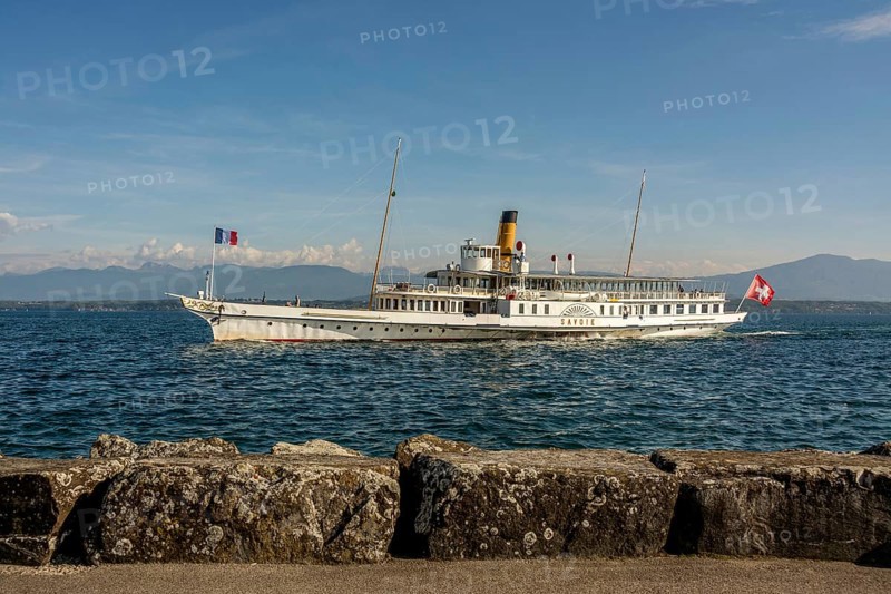 Paddle steamer Savoie on Lake Geneva