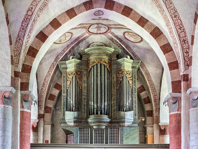 Baroque organ by Peter Heinrich Vahrnholt