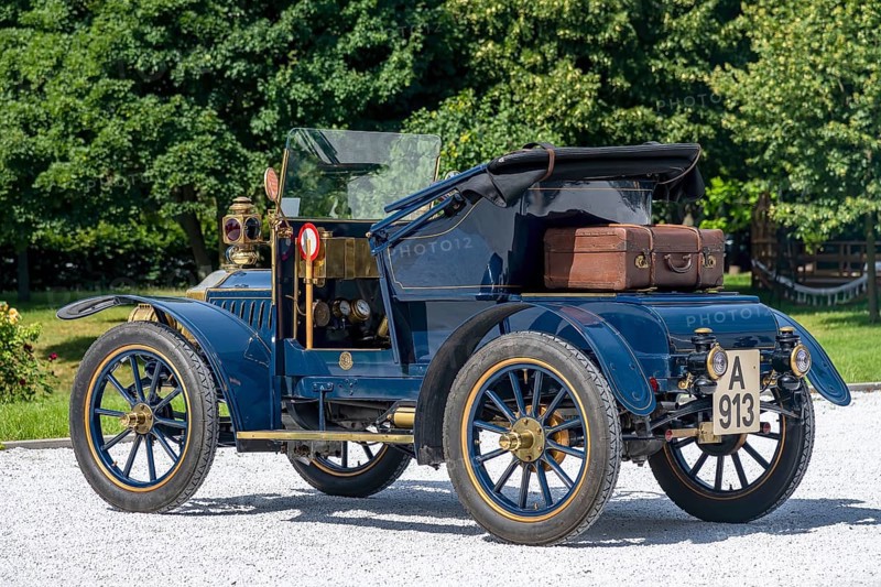 Oldtimer De Dion Bouton AU