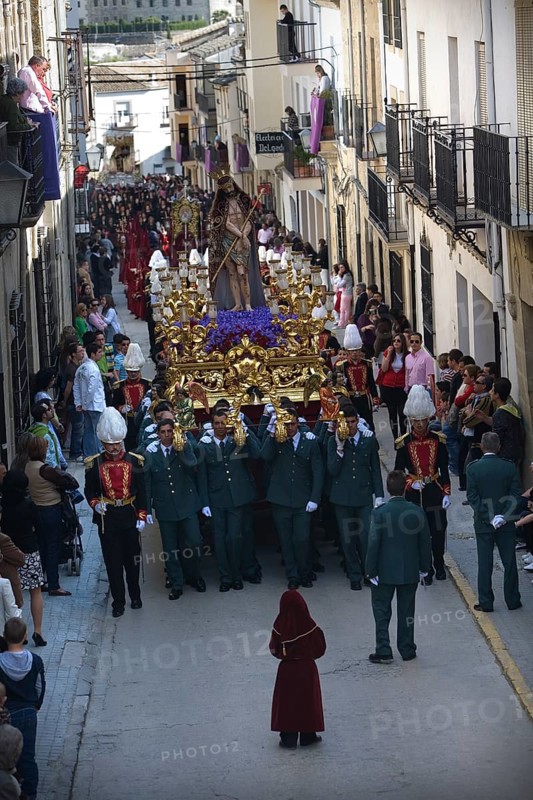 Police officers of the Fraternity carrying the image of the Virgin Mary