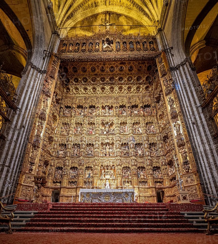 Golden main altar with biblical figures