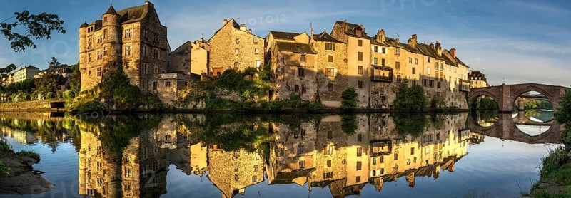 Village view with Vieux Palais
